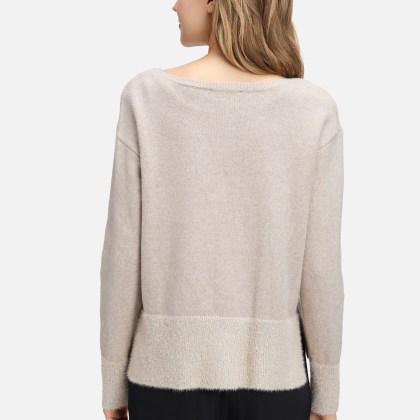 Strickpullover mit Pailletten Strickpullover mit Pailletten