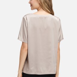 Schlupfbluse mit Rundhalsausschnitt Schlupfbluse mit Rundhalsausschnitt