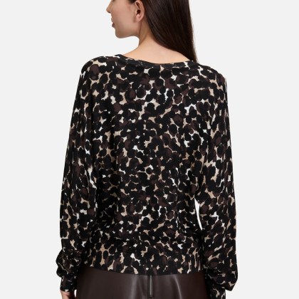 Feinstrickpullover mit Fledermausärmeln Feinstrickpullover mit Fledermausärmeln