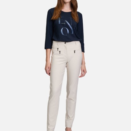Basic Shirt mit Aufdruck – Bild 2