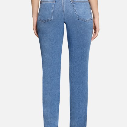 Basic-Jeans mit aufgesetzten Taschen Basic-Jeans mit aufgesetzten Taschen