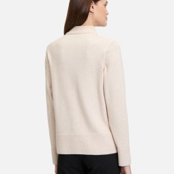 Feinstrickpullover mit Rippenstruktur Feinstrickpullover mit Rippenstruktur