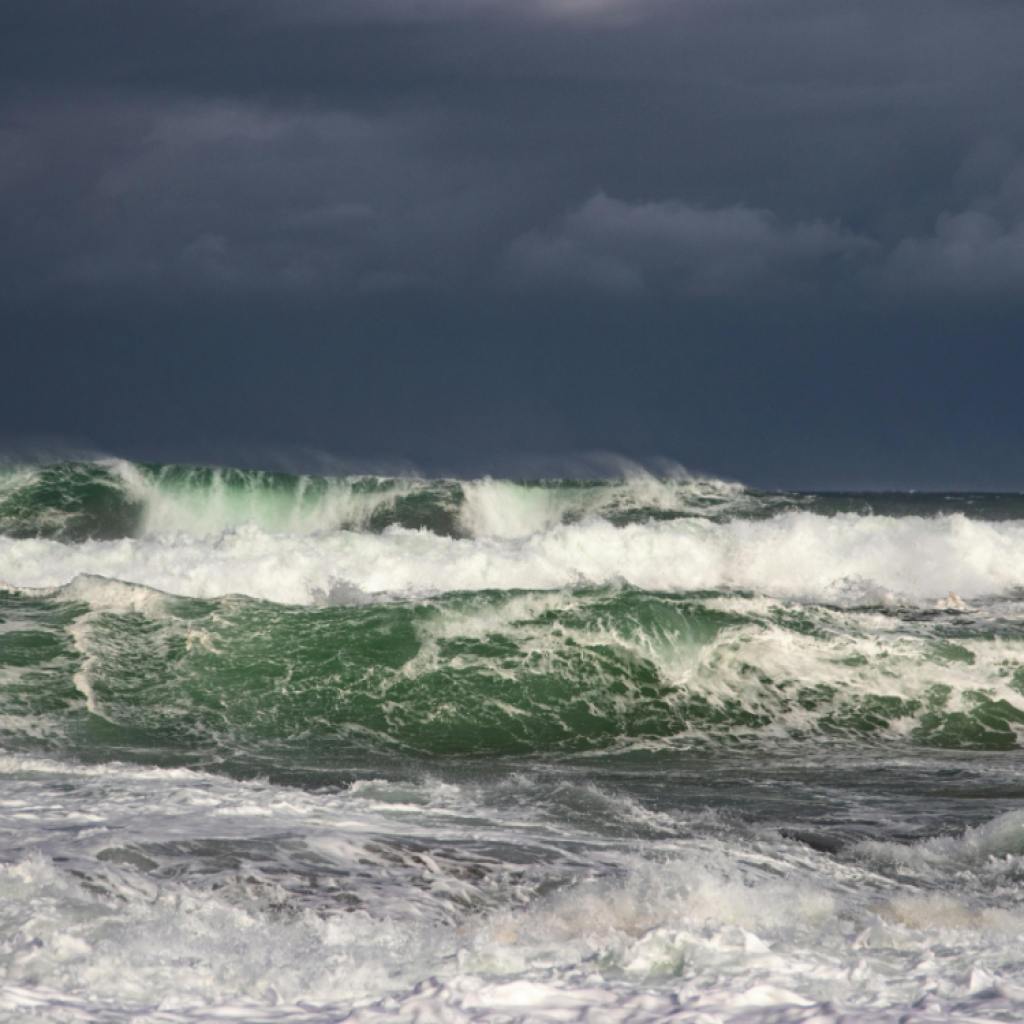 A Yinxing tájfun közeledik a Kelet-kínai-tenger felé és komoly kihívásokat jelenthet A Yinxing tájfun közeledik a Kelet-kínai-tenger felé és komoly kihívásokat jelenthet