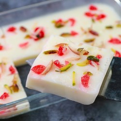 Resep Puding Susu: Manis Lembut, Segala Usia Suka! Resep Puding Susu: Manis Lembut, Segala Usia Suka!