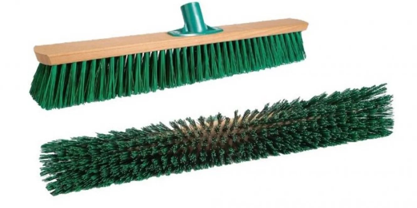 Wood Push Broom Cm.50 Stiff Green Fibre Wood Push Broom Cm.50 Stiff Green Fibre