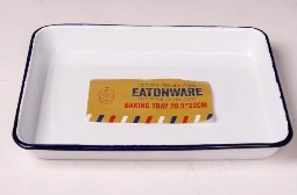 Enamel Cookware Baking Tray L:28.5cm W:22cm H: 3 Cm