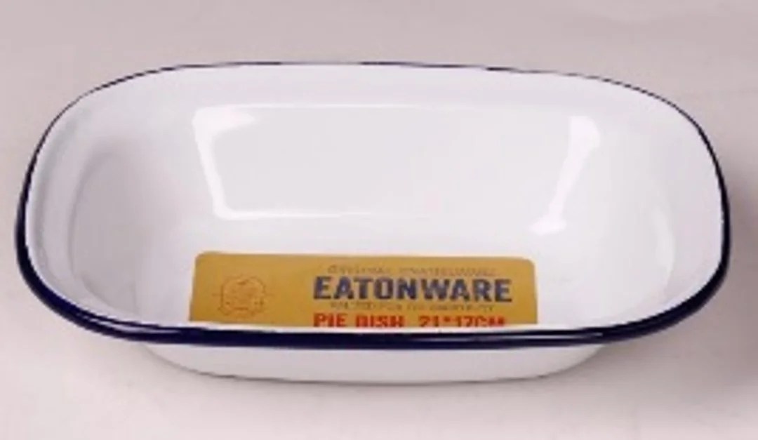 Enamel Cookware No3 Pie Dish Oblong::18cm W:13cm H:4cm Enamel Cookware No3 Pie Dish Oblong::18cm W:13cm H:4cm