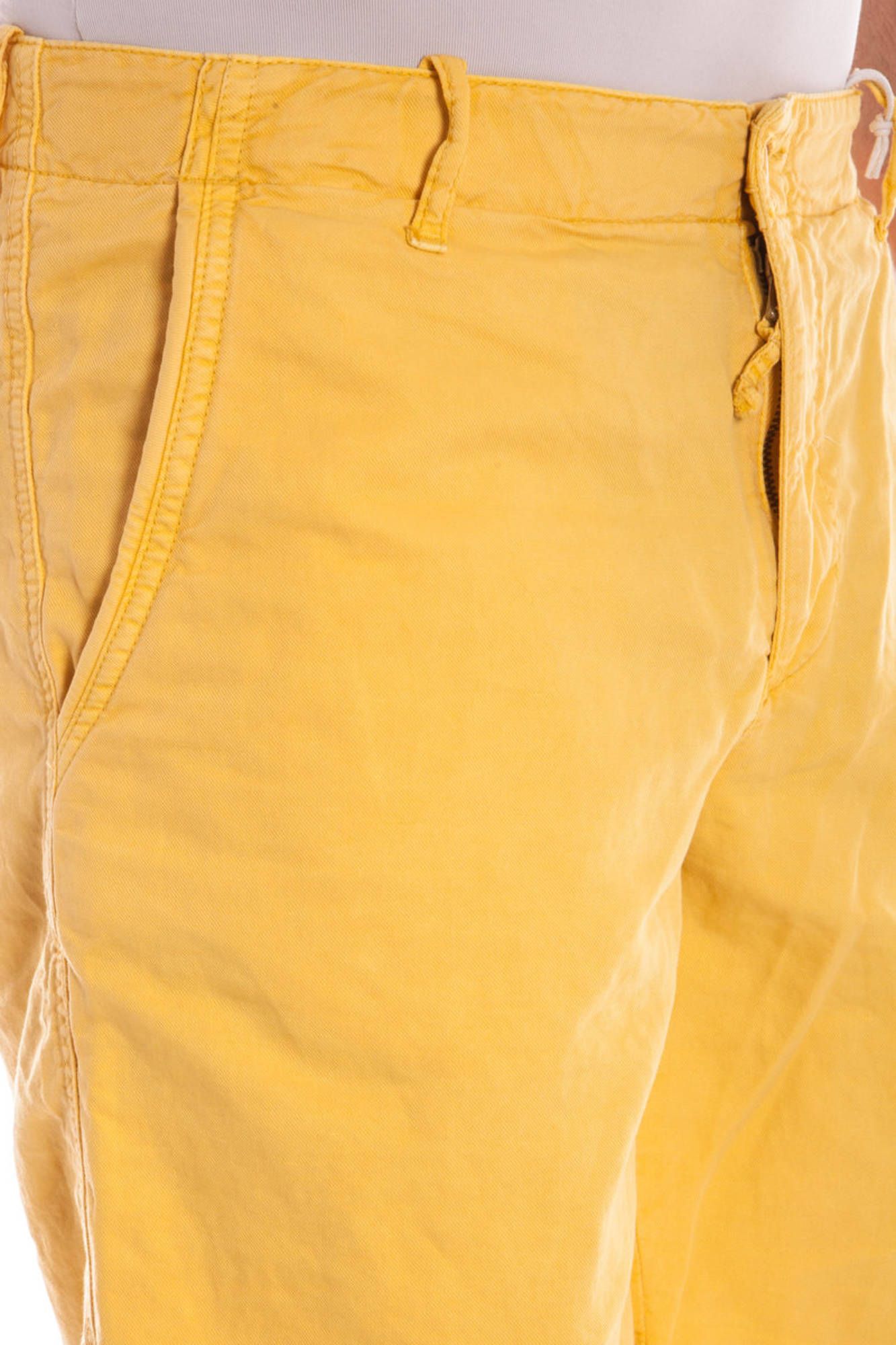GANT YELLOW MEN BERMUDA PANTS