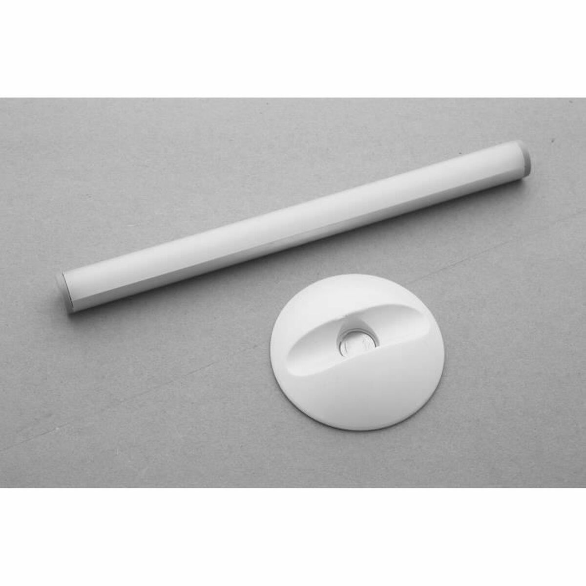 Rechargeable Touch-sensitive LED Table Lamp GAO