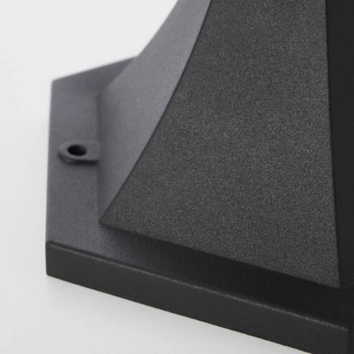 Garden Lantern Brilliant Borne Black