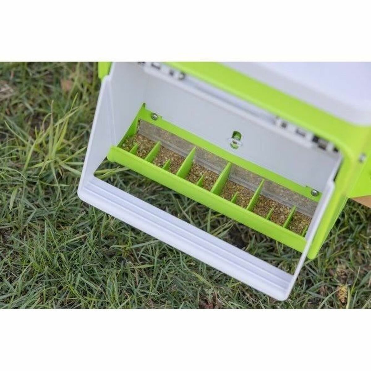 Automatic feeder Kerbl Metal