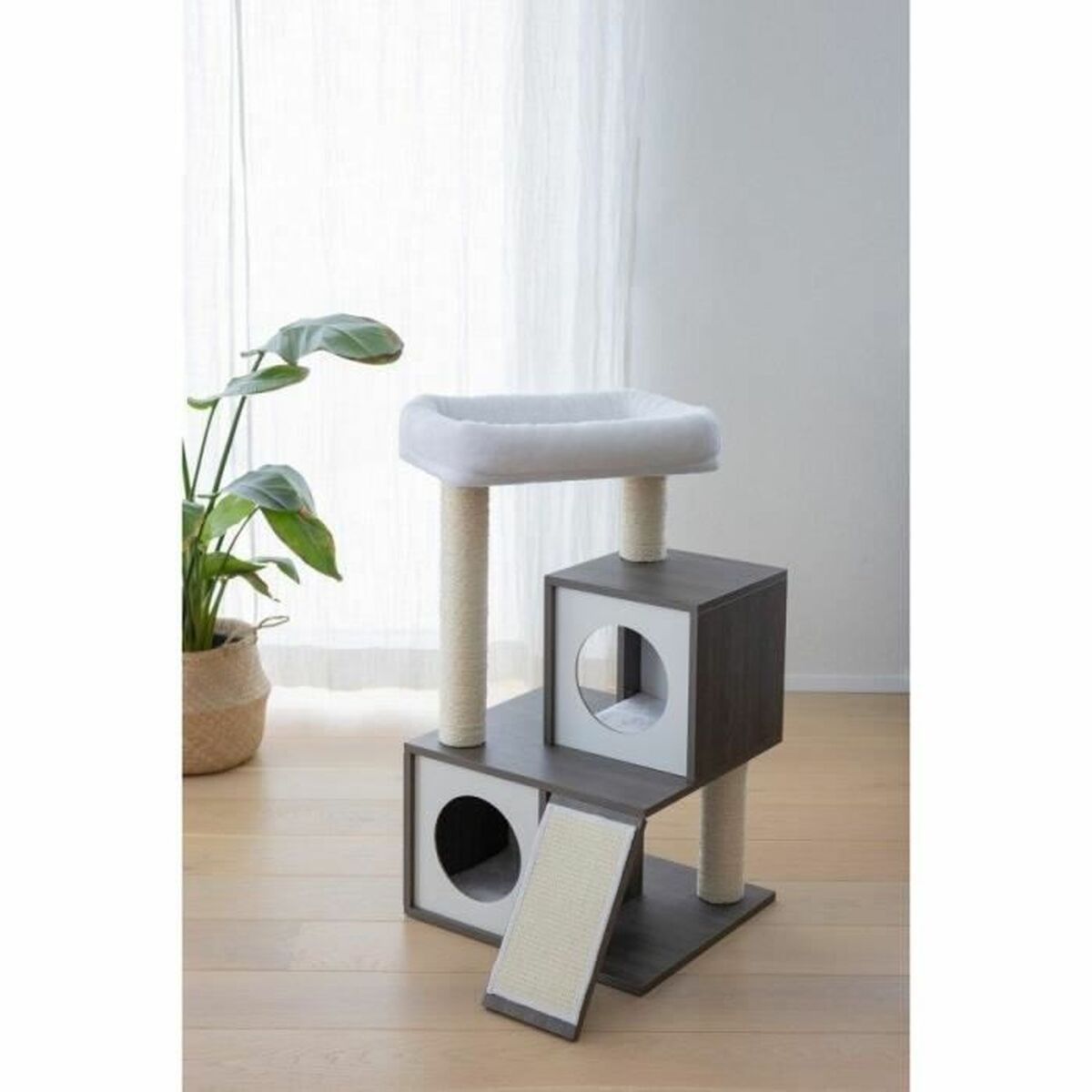 Scratching Post for Cats Kerbl Grey White/Black Sisal