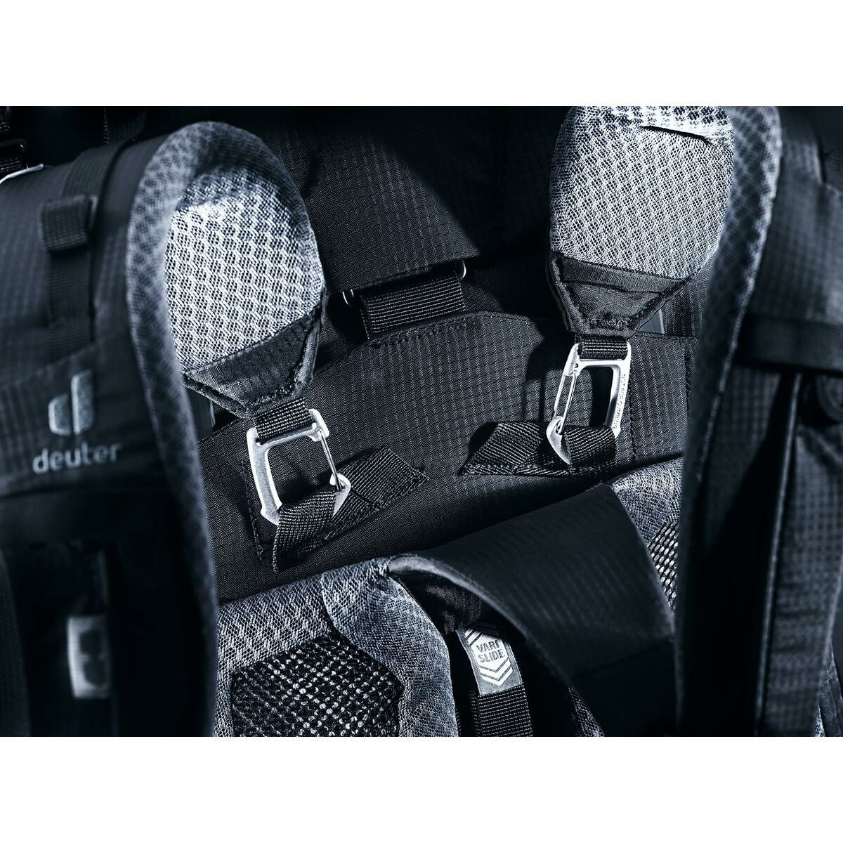 Mountain Backpack Deuter Aircontact Pro 75+10 Black 75 L