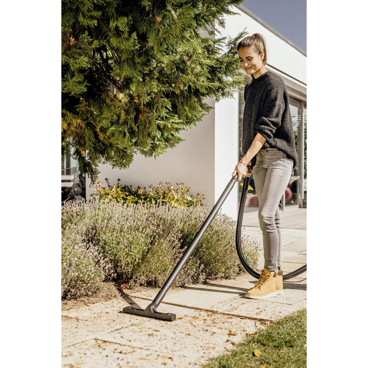 vacuum cleaner Krcher WD 3 S V-17/4/20 Yellow 1000 W