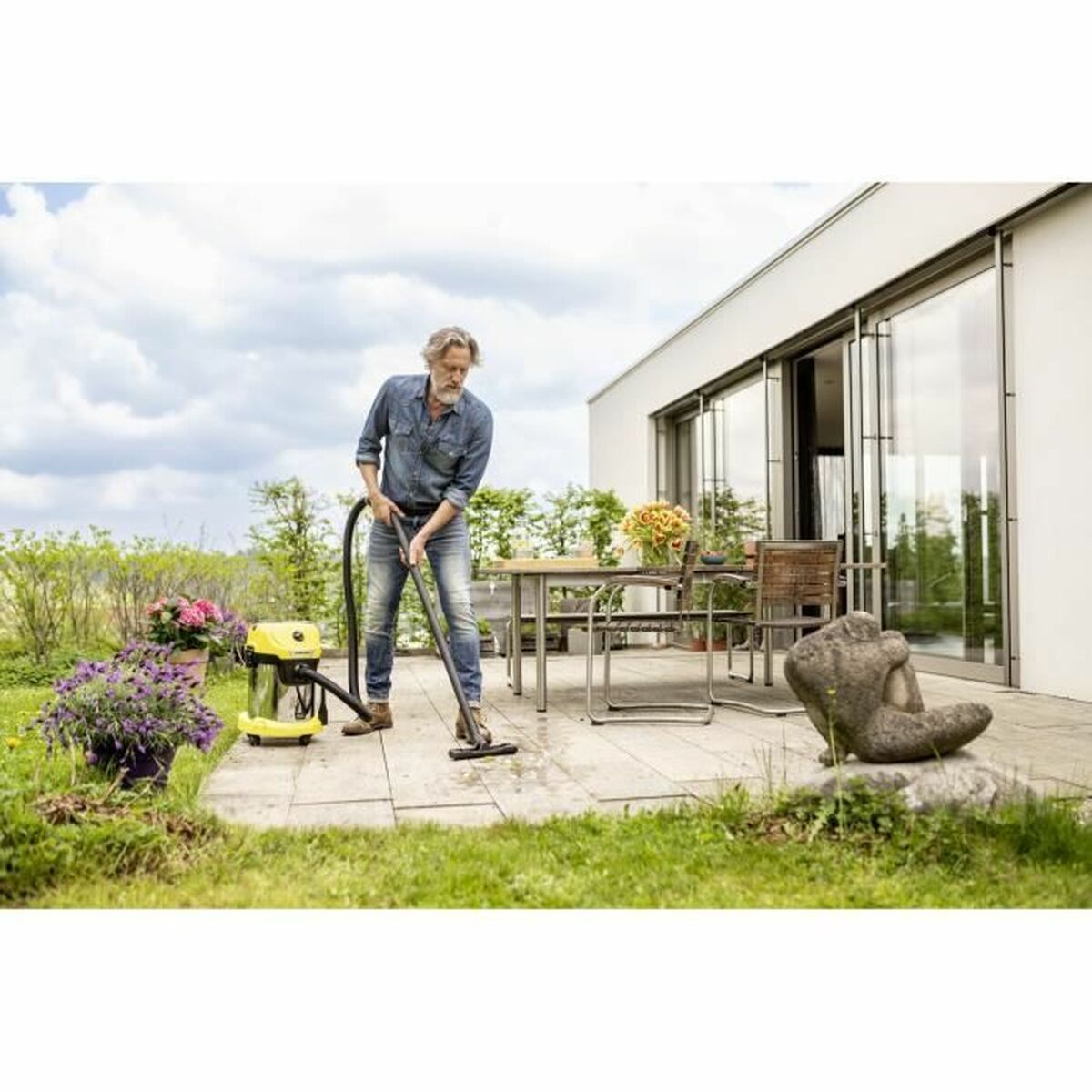 Wet and dry vacuum cleaner Krcher WD 3-18 S V-17/20 17 L