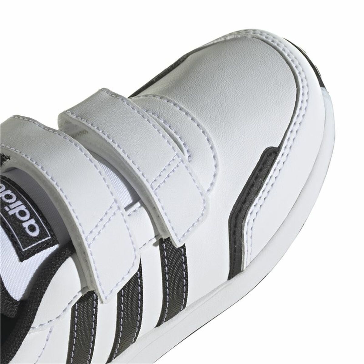 Sports Shoes for Kids Adidas Vs Switch 3 Cf C Infantil White
