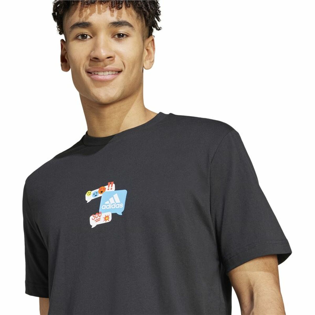 Mens Short Sleeve T-Shirt Adidas Remoji Graphic L