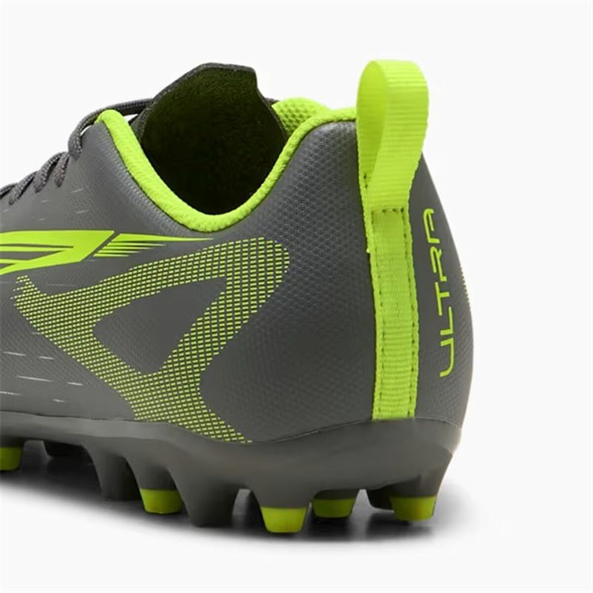 Adult’s Football Boots Puma Ultra 5 Play Mg