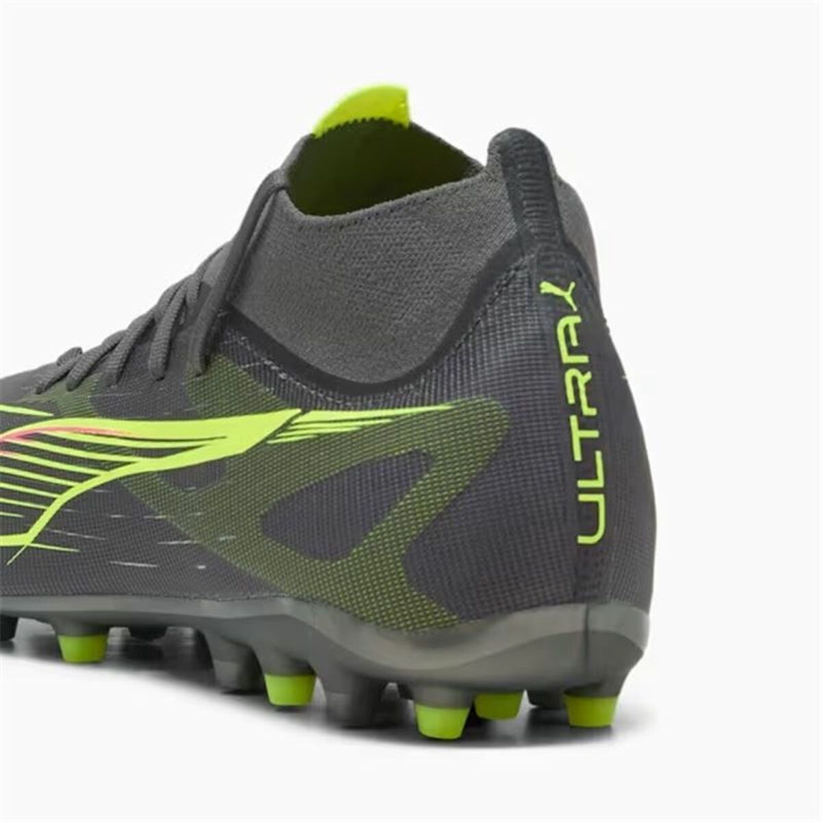 Adult’s Football Boots Puma Ultra 5 Match+ Mg