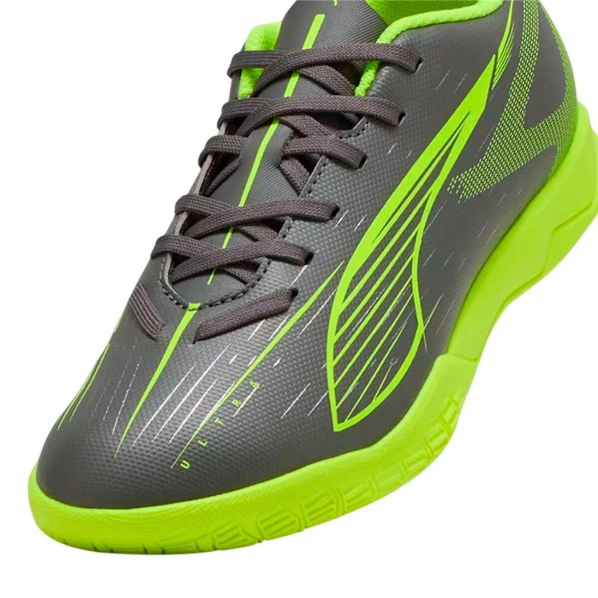 Adult’s Indoor Football Shoes Puma Ultra 5 Play It