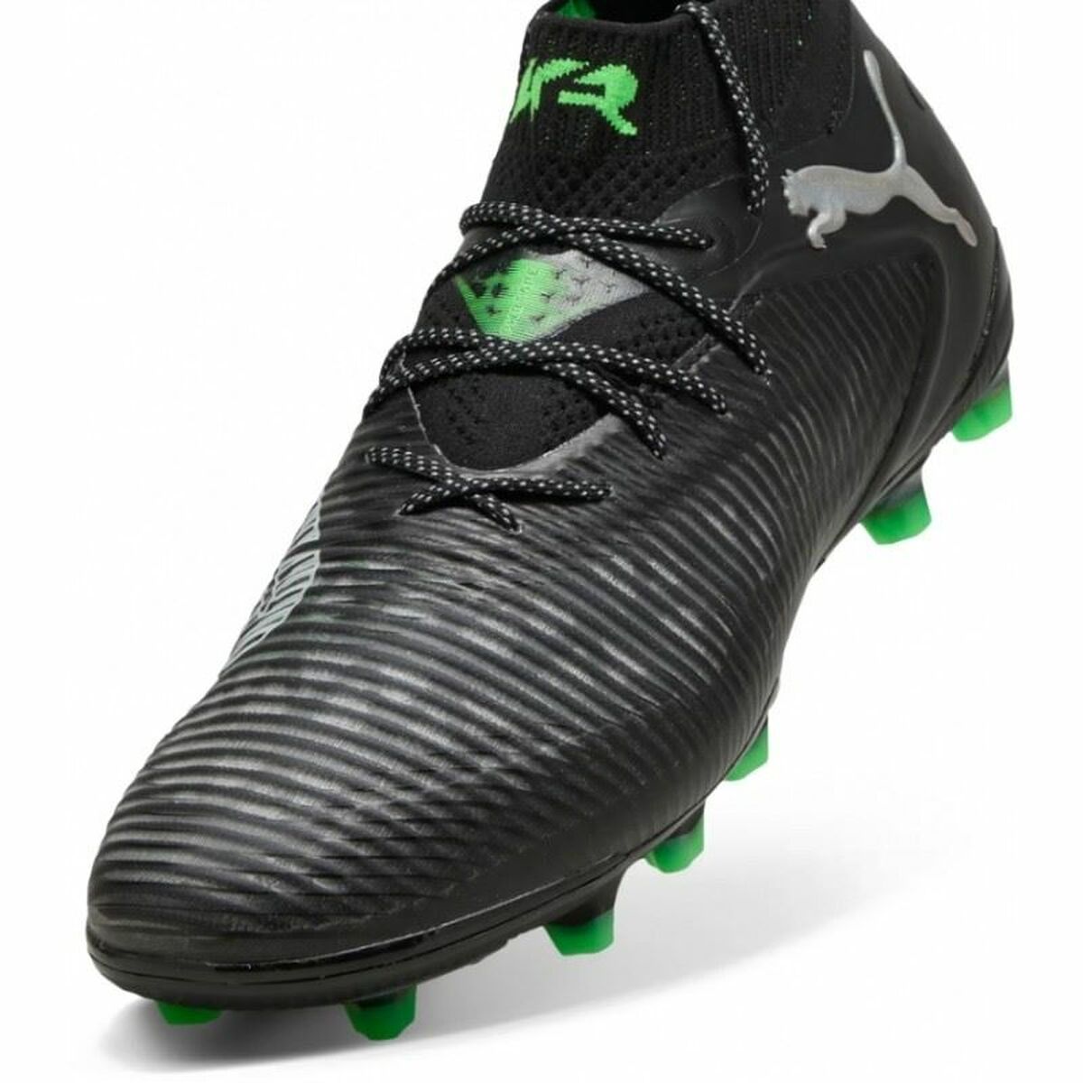 Adult’s Football Boots Puma Future 8 Match Mg
