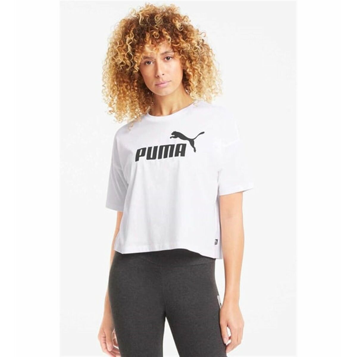 Women’s Short Sleeve T-Shirt Puma ESS Cropped No. 1 Logo Relaxed Tee C/O 684972 02 White
