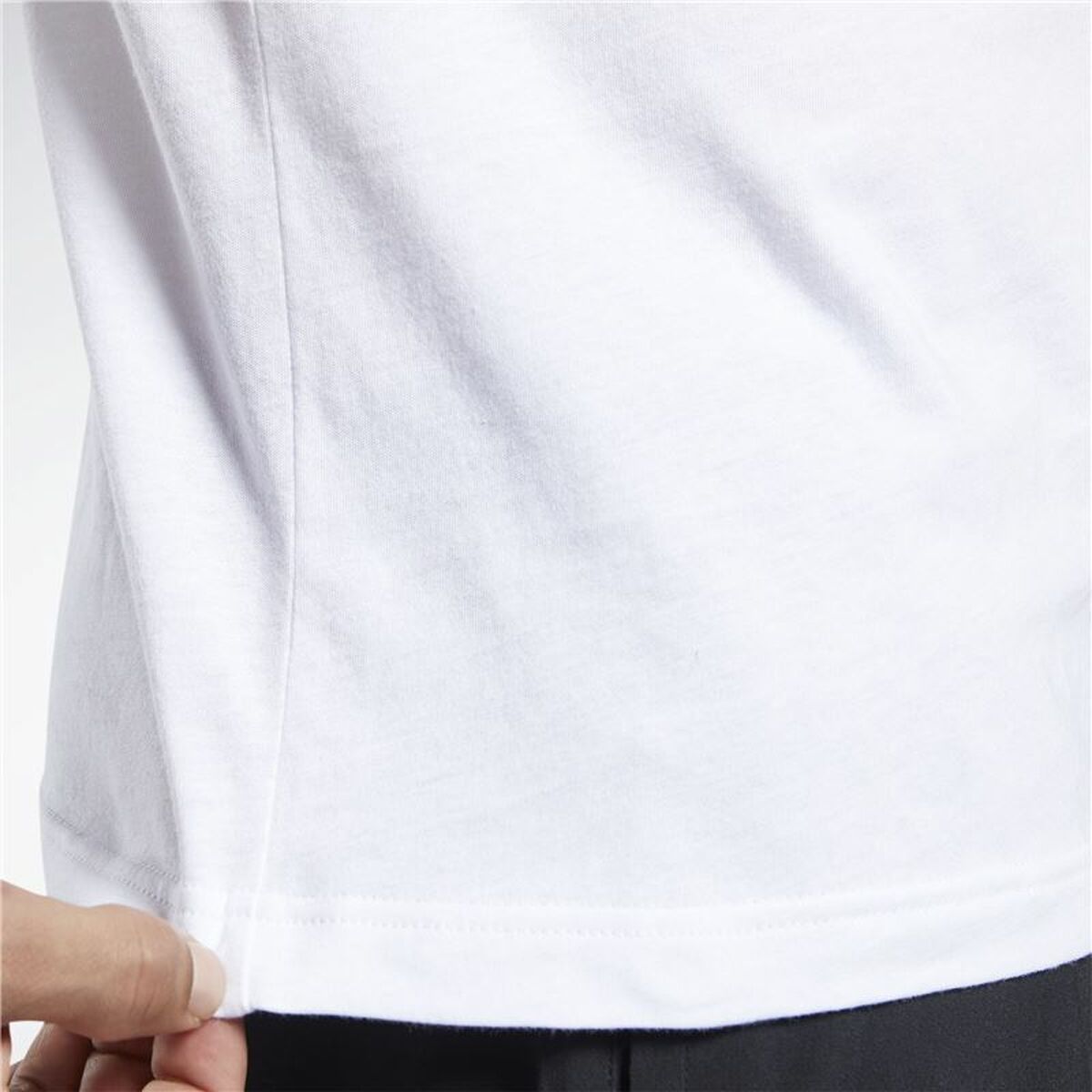 Mens Short Sleeve T-Shirt Reebok Graphic Series Linear Logo White 2XL