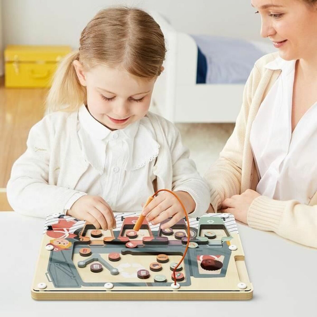 Activity centre TOP BRIGHT 24 x 2 x 31 cm