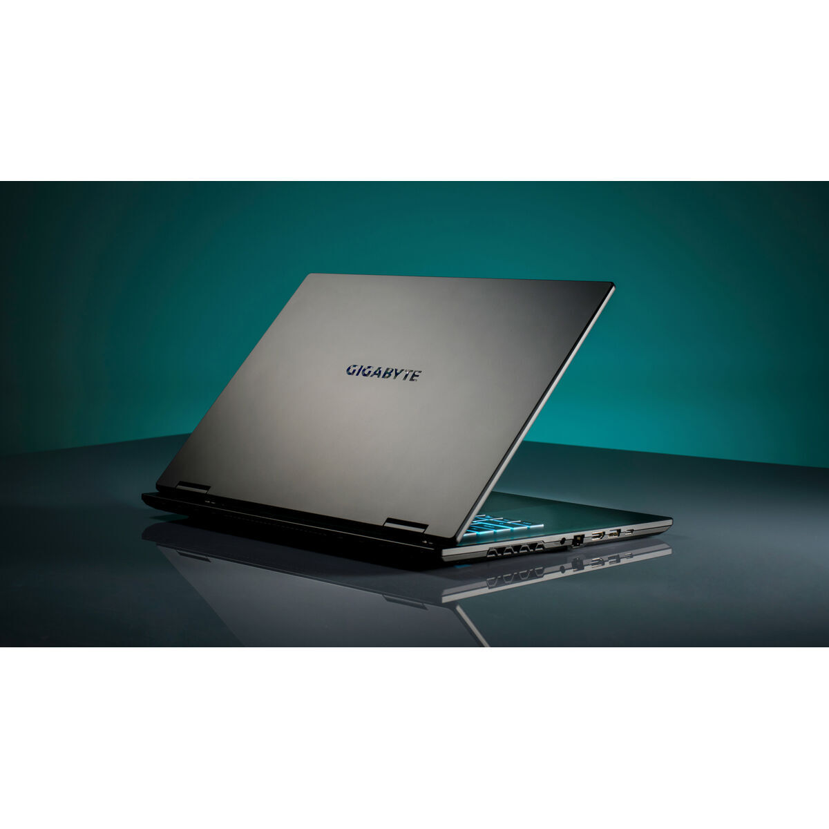 Laptop Gigabyte GAMING A16 CVHI3ES894SD 16″ Intel Core i7-13620H 16 GB RAM 8 GB RAM 32 GB RAM 1 TB SSD geforce rtx 5060 (Refurbi