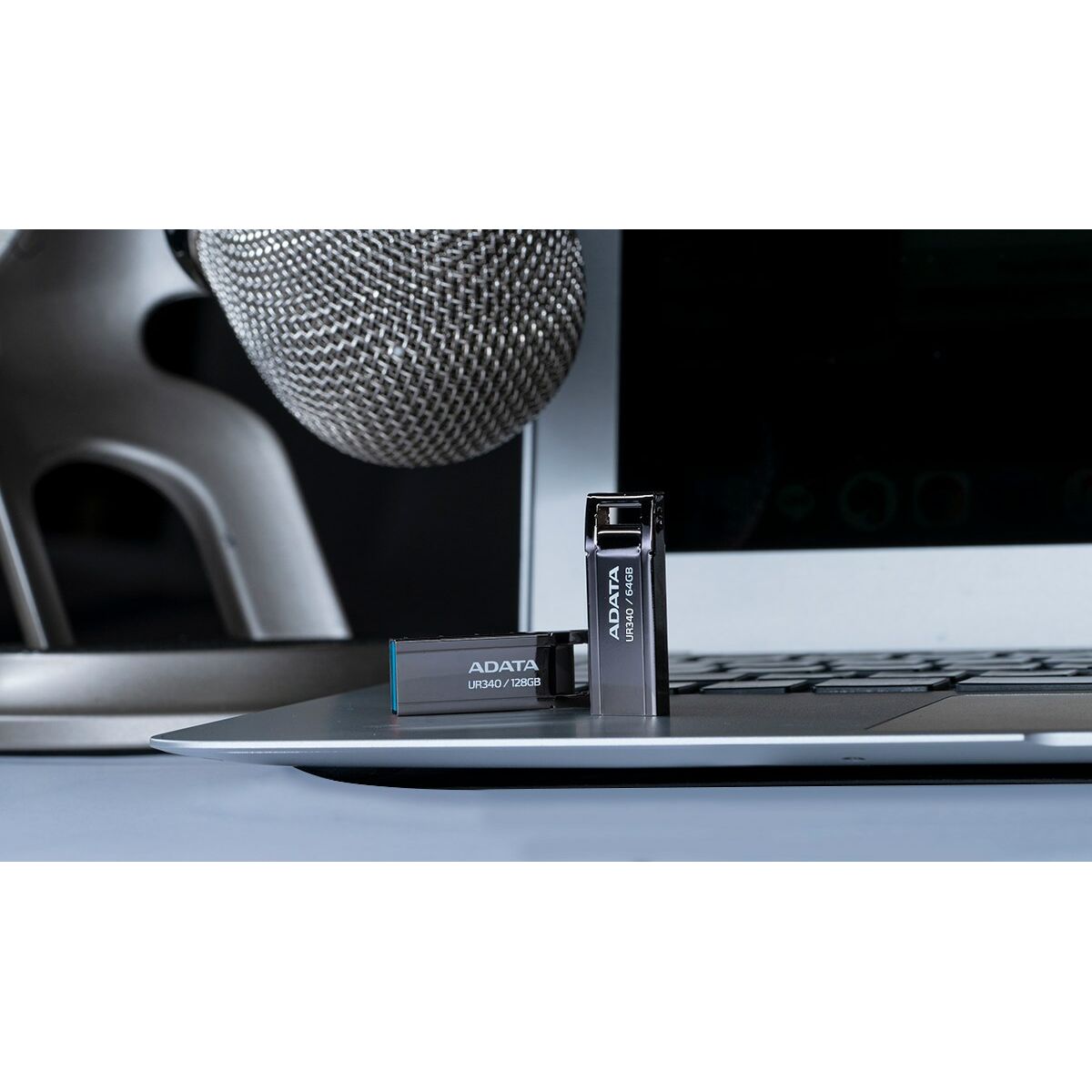 USB stick Adata AROY-UR340-64GBK 64 GB Black