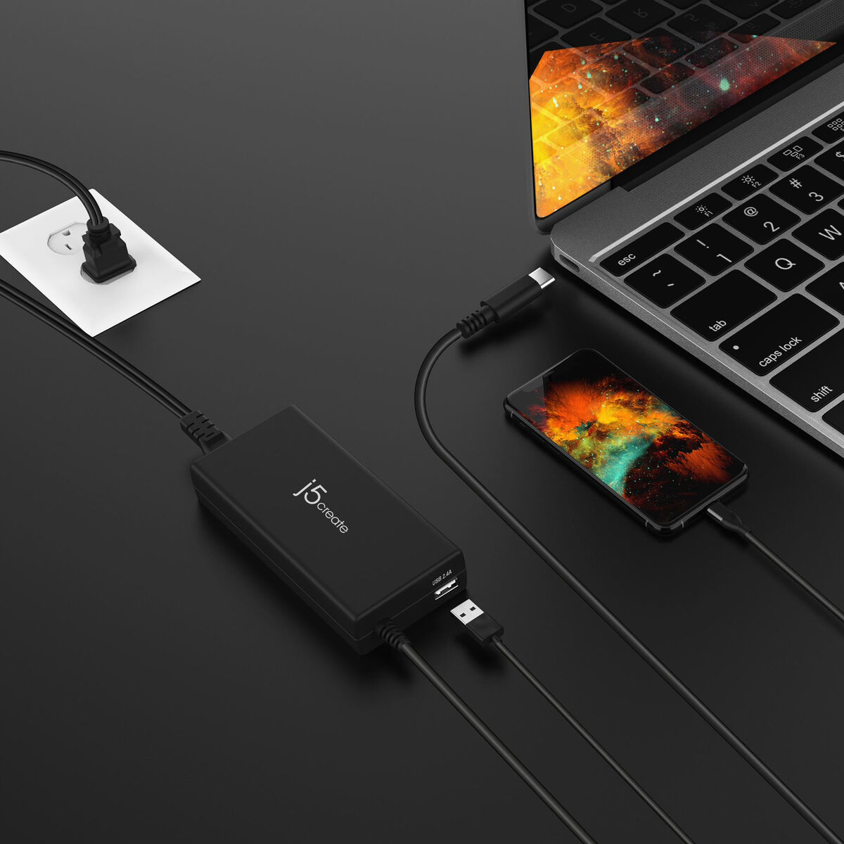 Portable charger j5create JUP2290C-EN Black