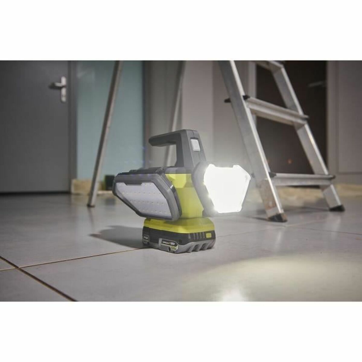 LED spotlight Ryobi 360 500 lm Green Grey