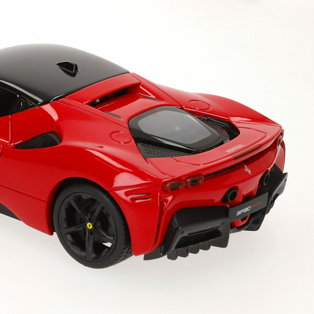 Car Bburago Ferrari SF90 Stradale 1:18