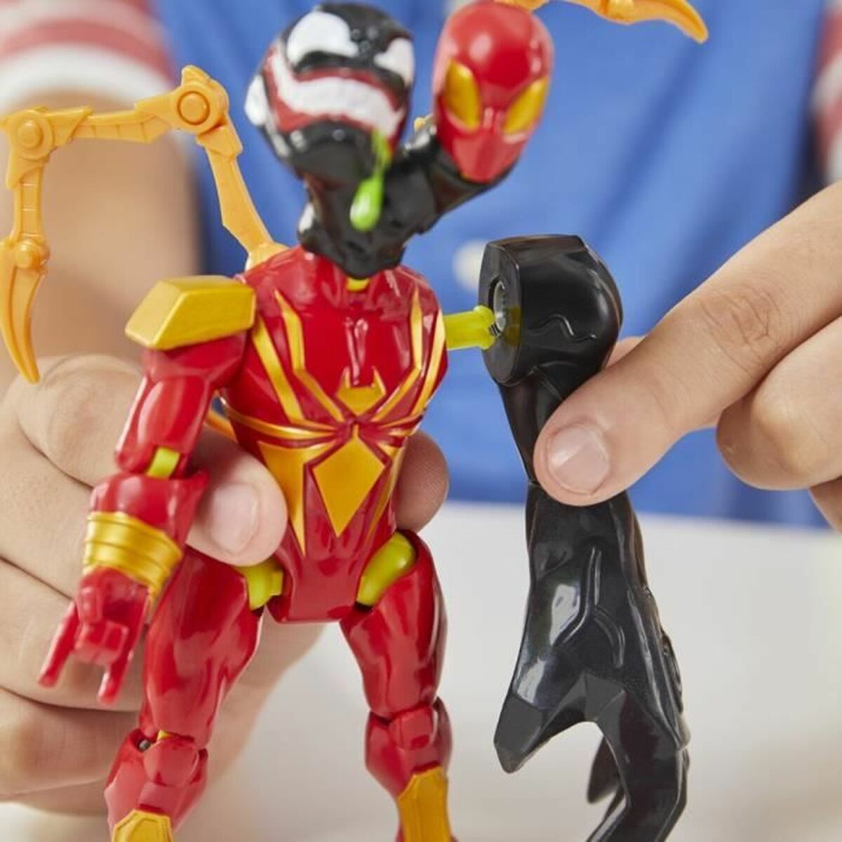 Jointed Figure Hasbro MixMashers Iron Spider Deluxe