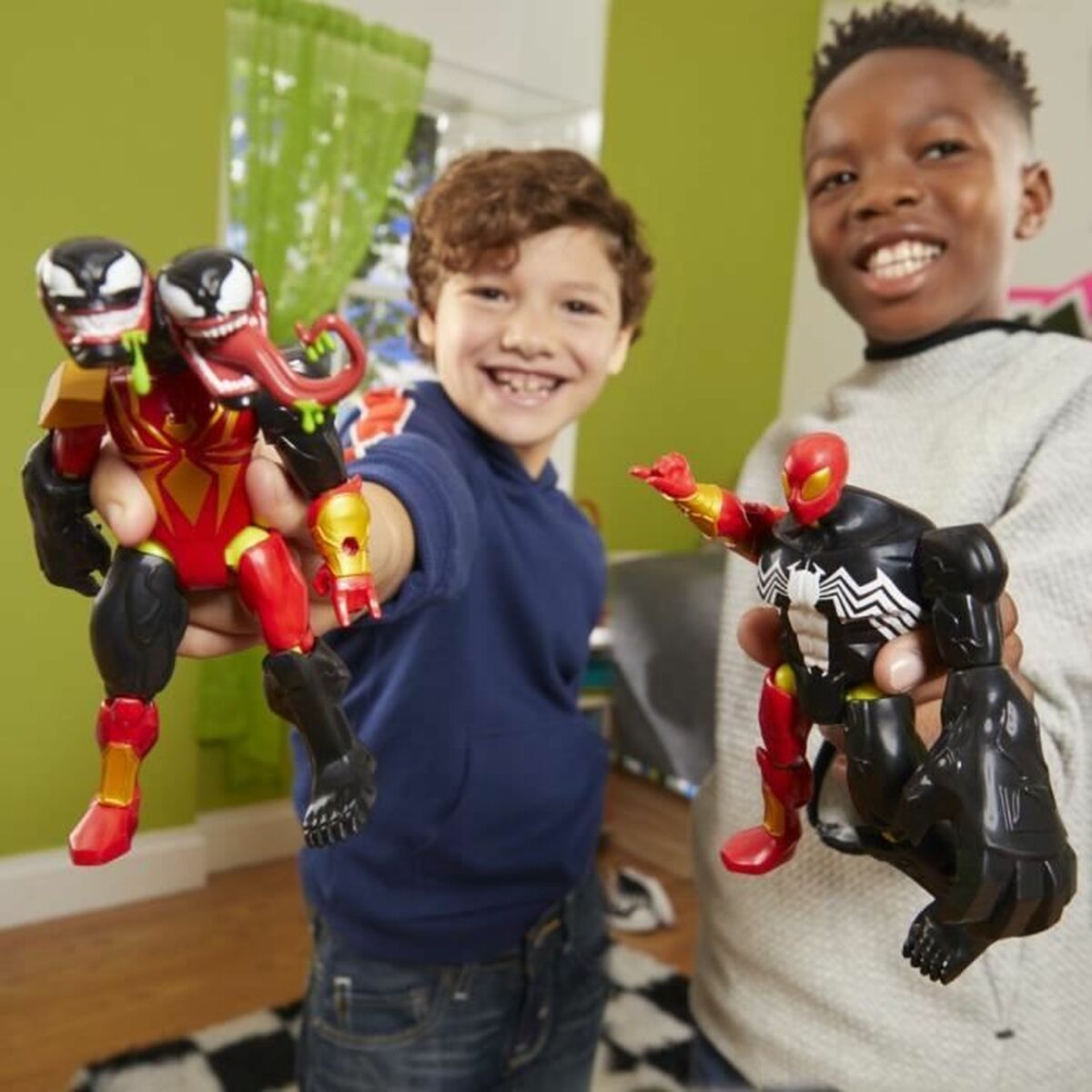 Jointed Figure Hasbro MixMashers Iron Spider Deluxe
