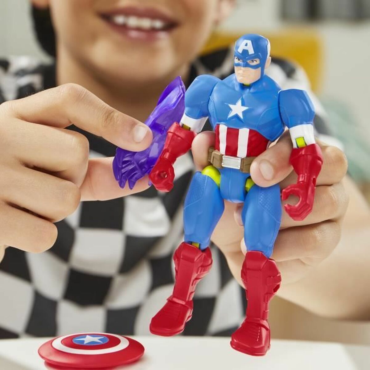 Jointed Figure Hasbro Capitn Amrica