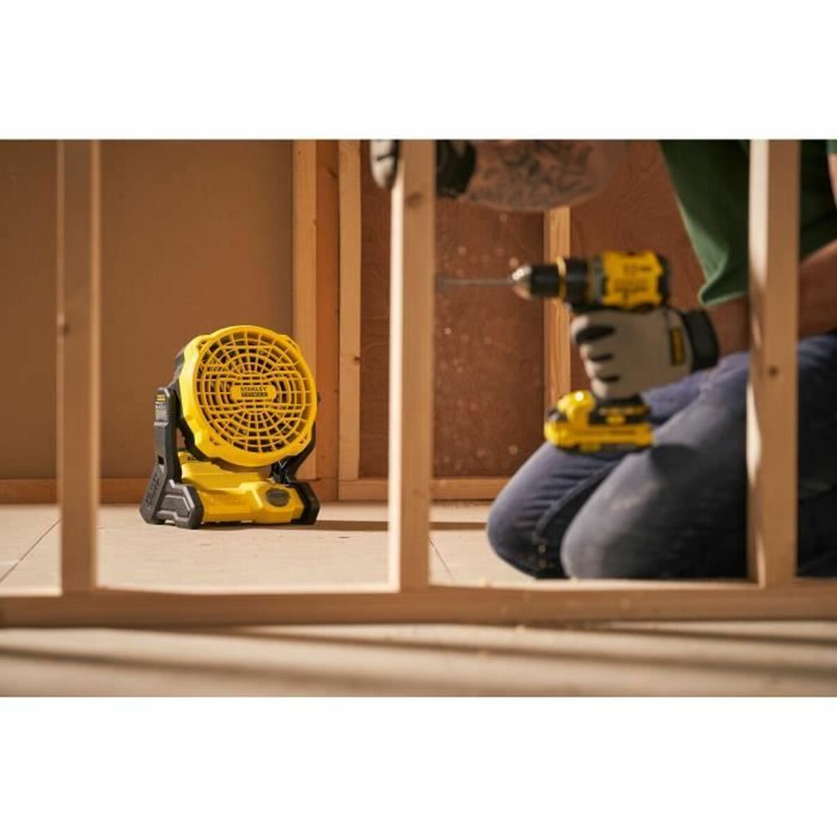 Ventilator Stanley SFMCE001B-XJ