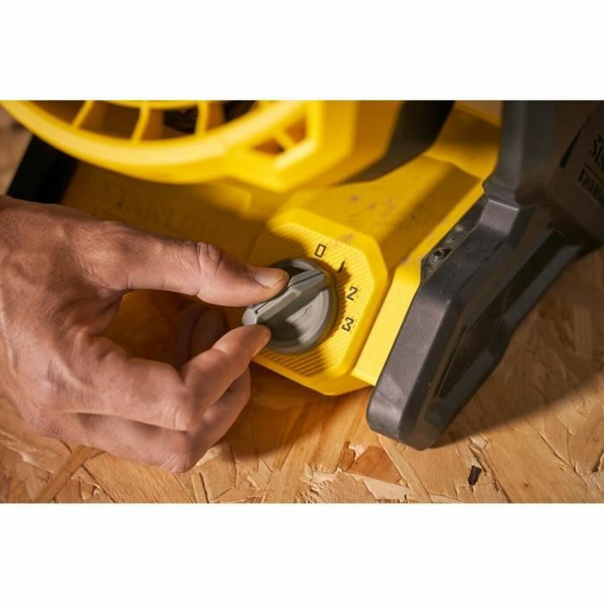 Ventilator Stanley SFMCE001B-XJ