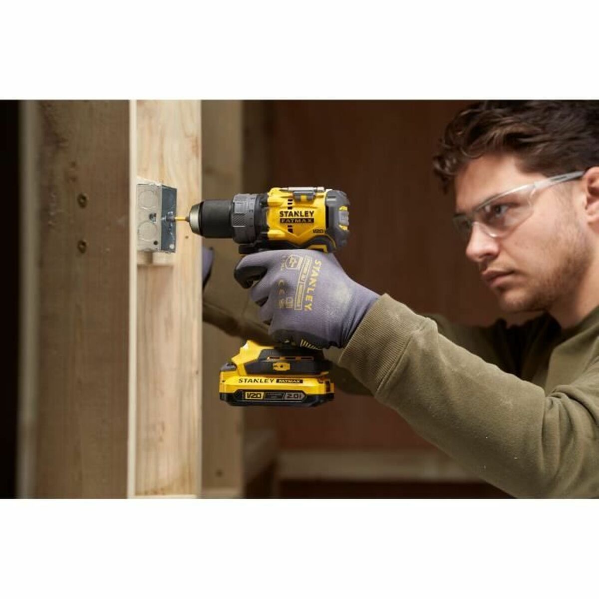 Drill drivers Stanley SFMCD725D2K-QW 18V 60 Nm