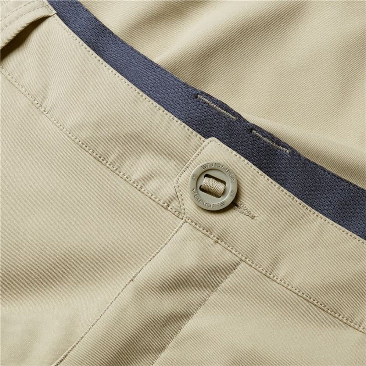 Men’s Sports Shorts Endura Loop Cargo Mu White Natural Cycling