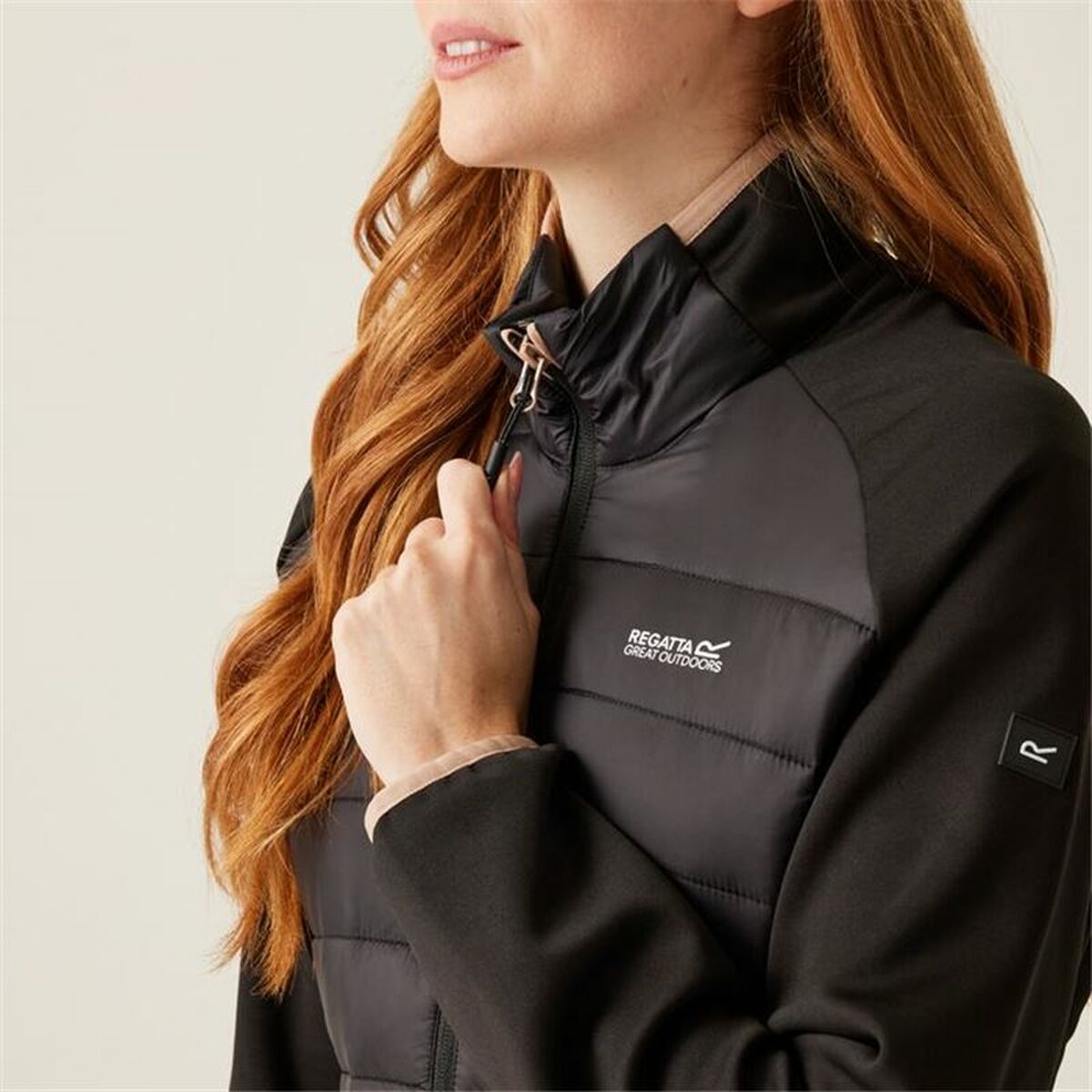Women’s Sports Jacket Regatta Wmnclumber V Hyb Black