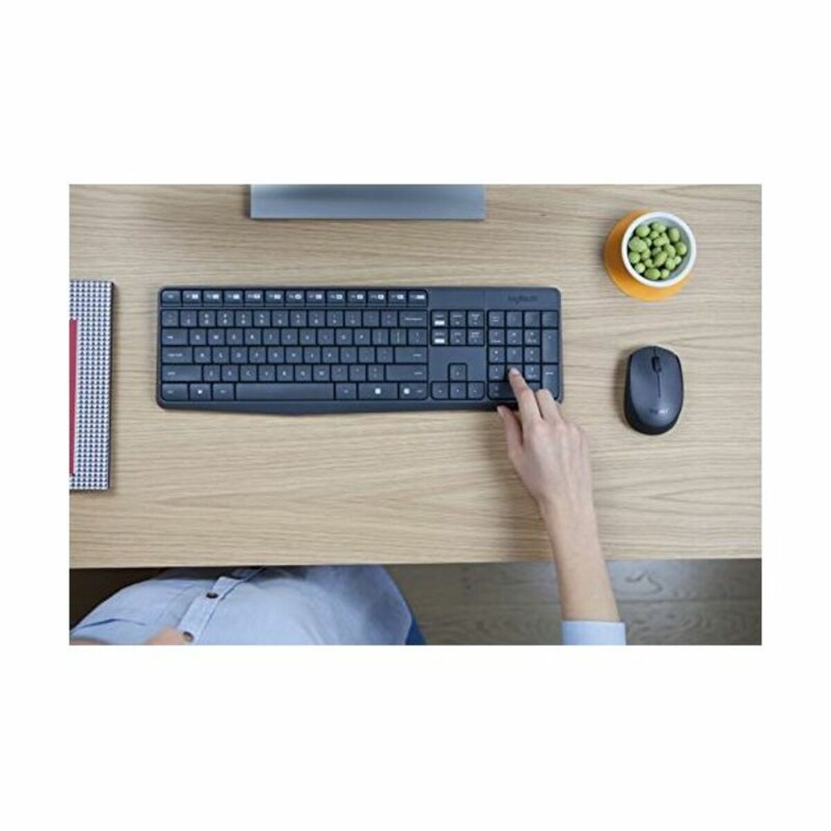 Keyboard and Wireless Mouse Logitech 920-007919 Spanish Spanish Qwerty QWERTY