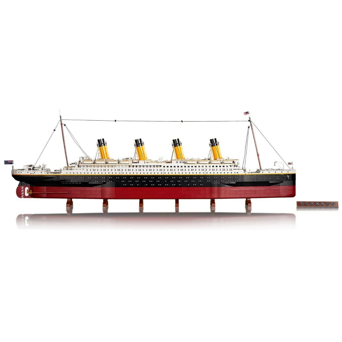 Construction set Lego Titanic 9090 Pieces