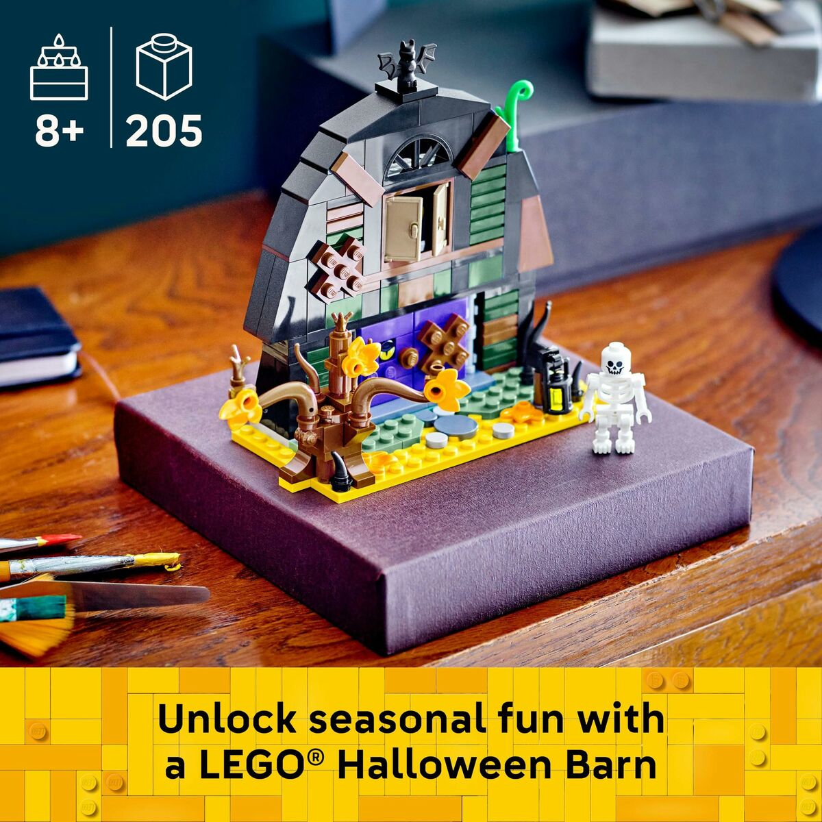 Construction set Lego 40721 Halloween Barn 205 Pieces