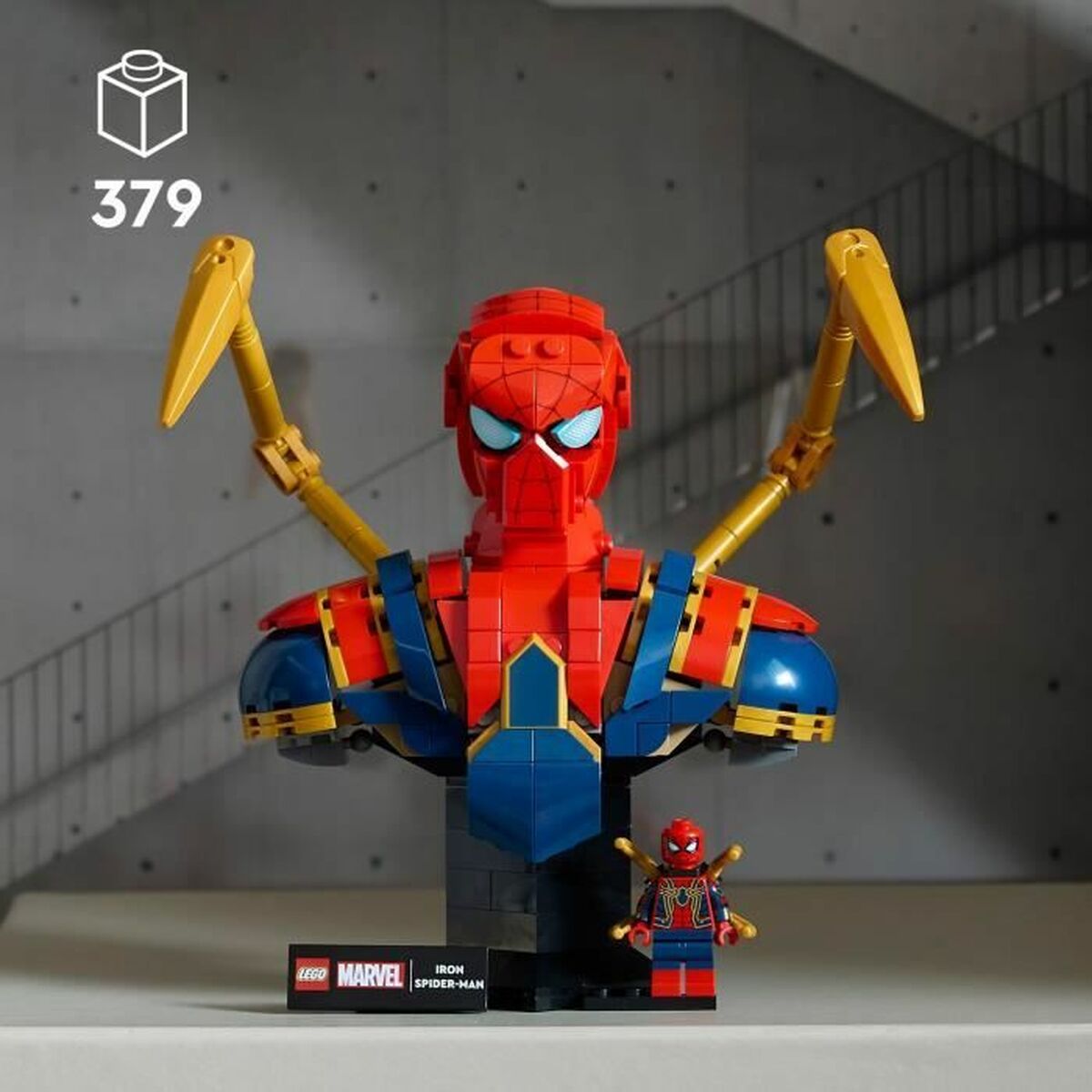 Construction set Lego 76326 Iron Spider-Man Bust 379 Pieces