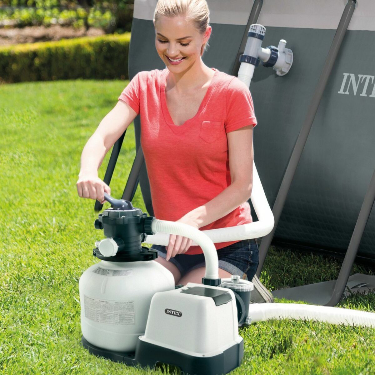 Treatment plant for swimming pool Intex Kristal Clear 37800 L