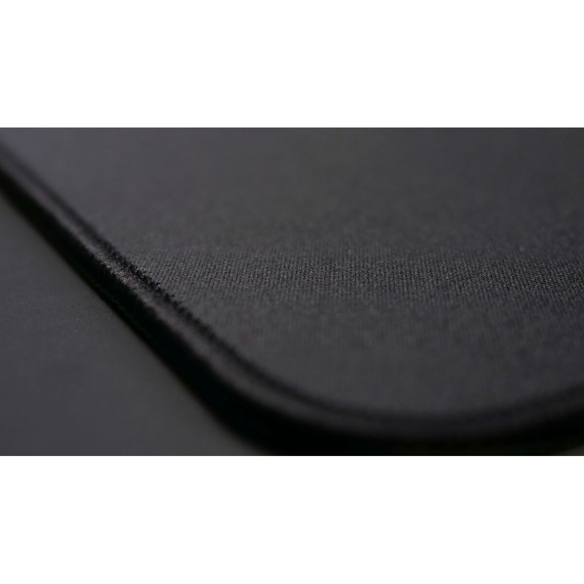 Mouse Mat Cherry Black