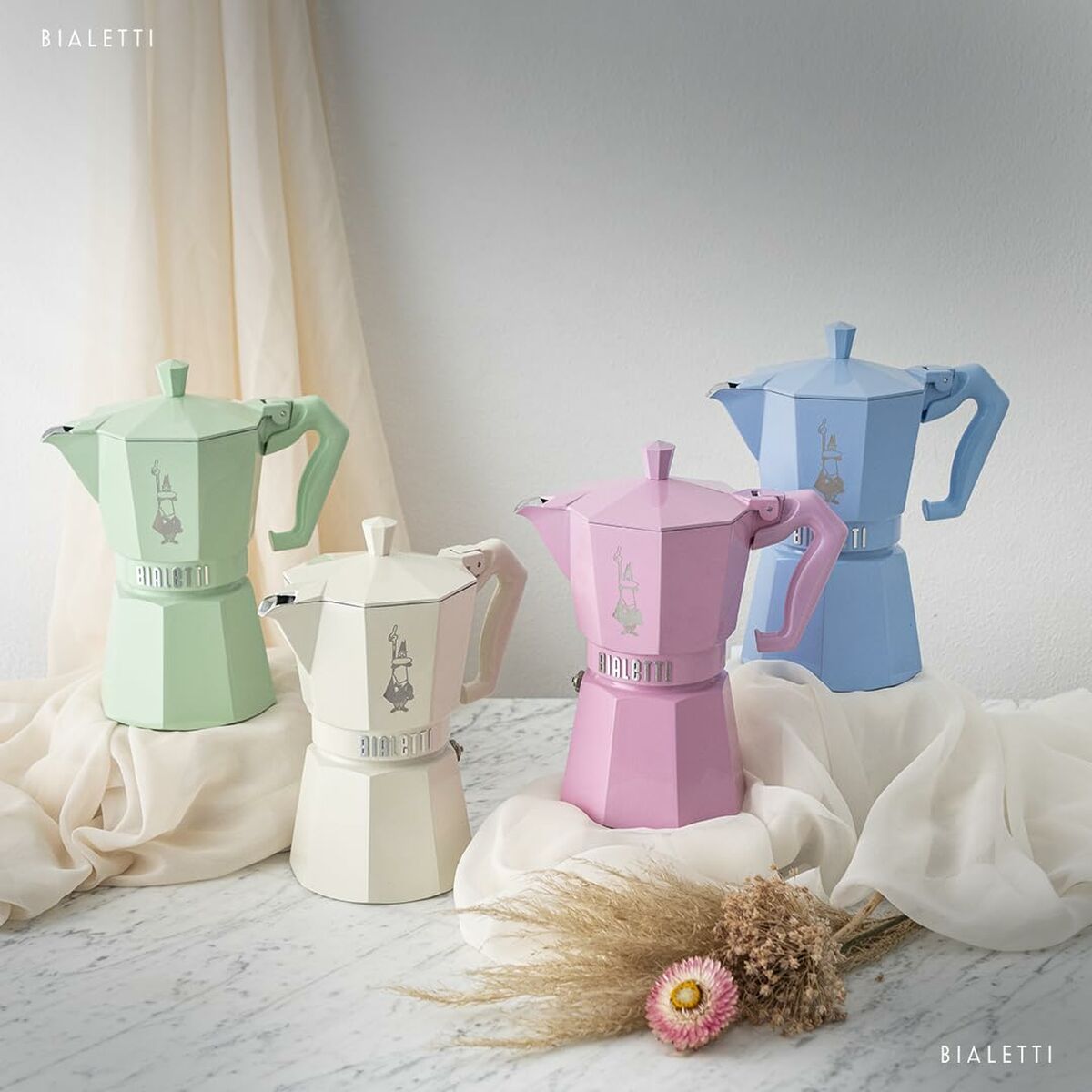 Italian Coffee Pot Bialetti MOKA EXCLUSIVE Cream Aluminium 6 Cups