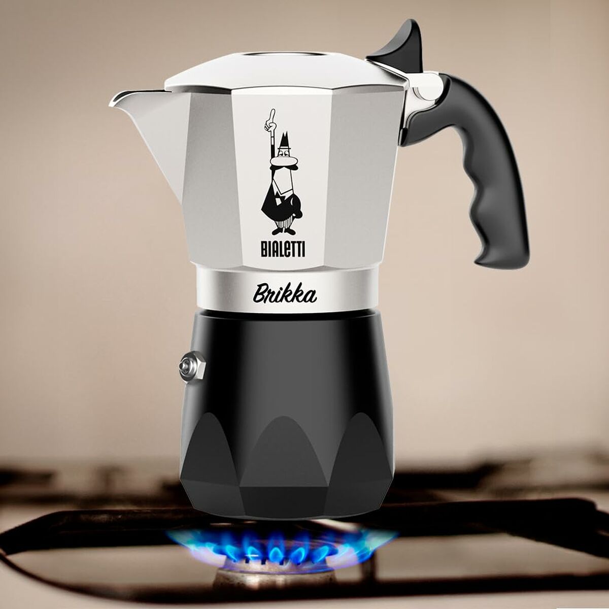 Italian Coffee Pot Bialetti Black Aluminium Thermoplastic 4 Cups