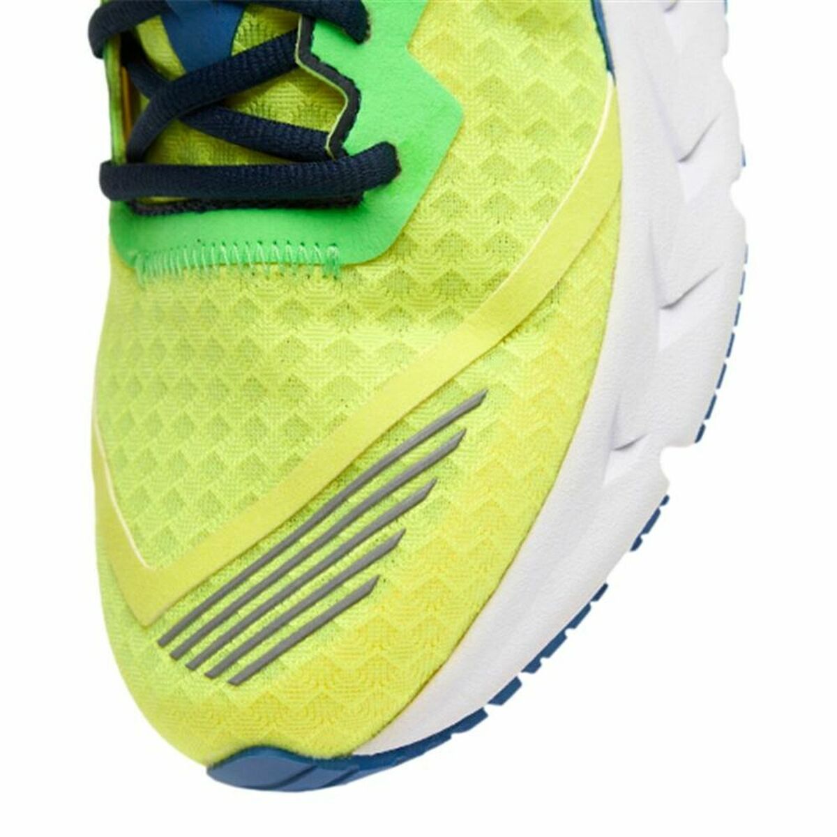 Men’s Trainers Diadora Mythos Blushield Volo 2 Yellow